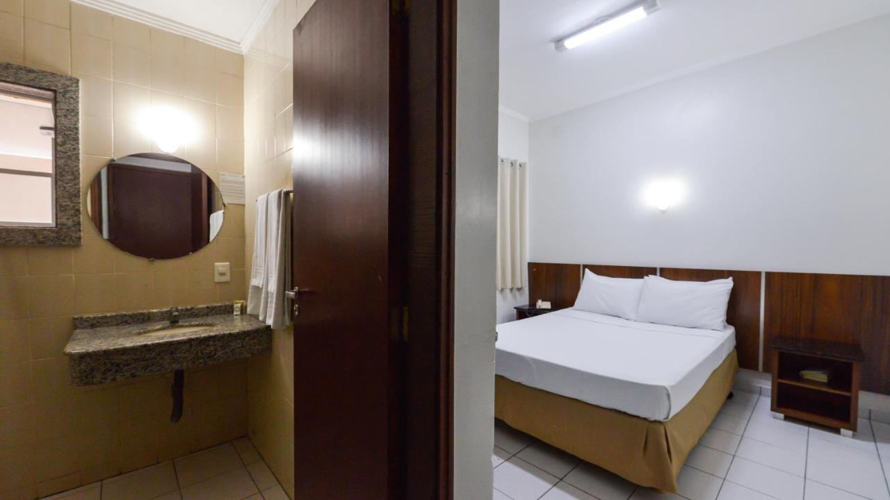 Araucaria Hotel Business - Maringa Exterior photo